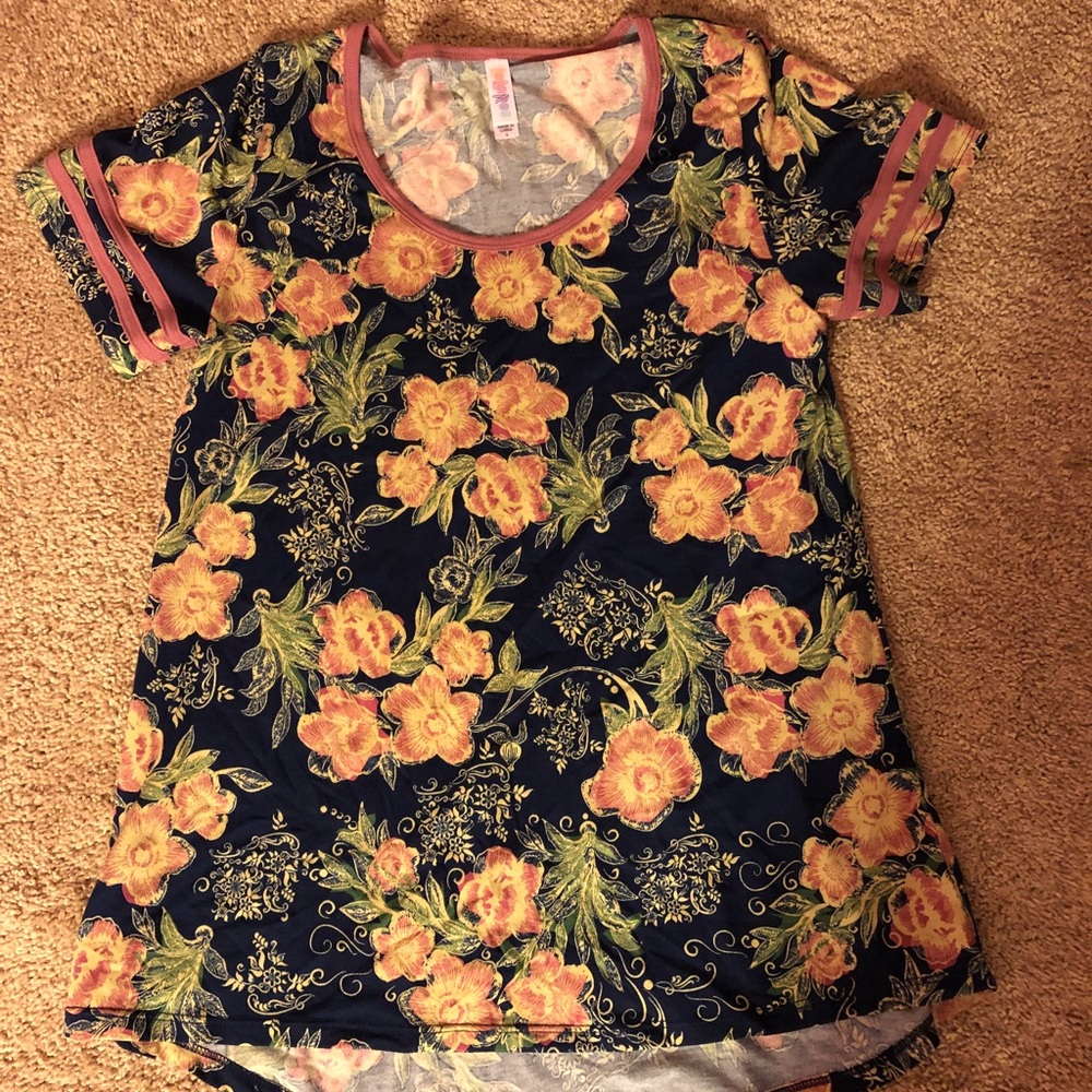 LulaRoe classic size small